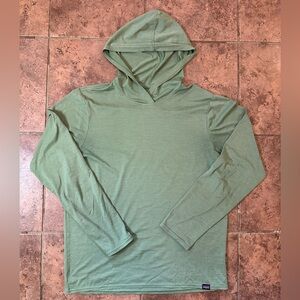 Men’s Patagonia Capilene Cool Sun Hoody Green Clean Climbing Size M